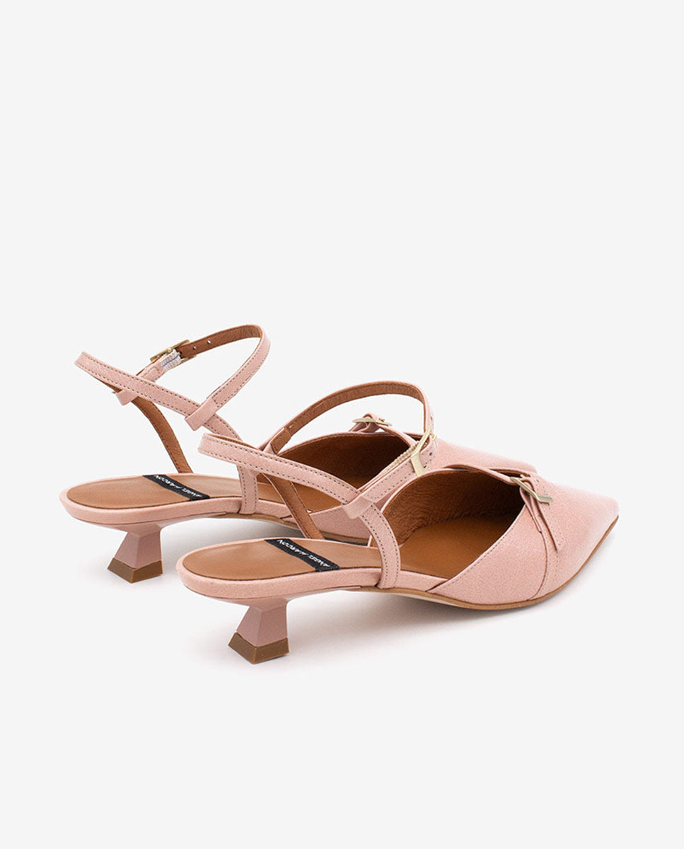 AMANDINE - Zapatos de salón sujetos al tobillo de tacón bajo de piel texturizada – Talla 40 – Ángel Alarcón