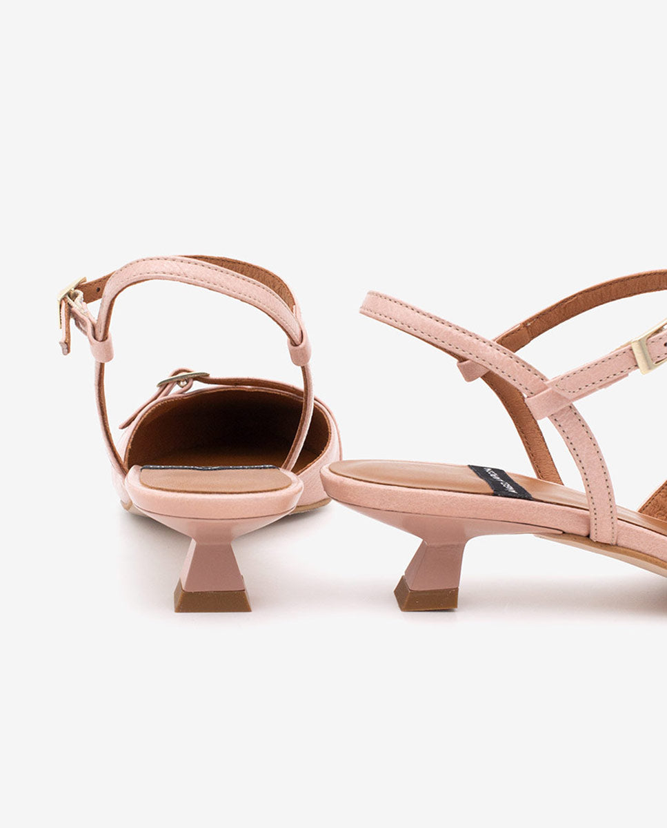 AMANDINE - Zapatos de salón sujetos al tobillo de tacón bajo de piel texturizada – Talla 41 – Ángel Alarcón