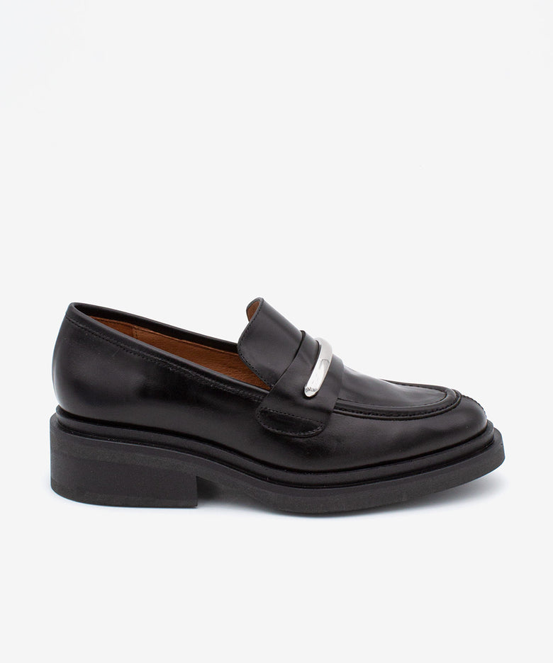 ITILIA – Mocasín de mujer de piel con suela gruesa – negro – Talla 35 – Ángel Alarcón