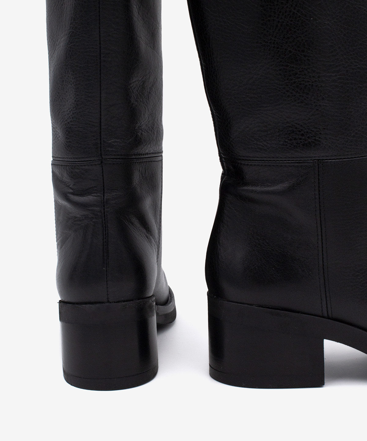 ICITA – Bota de caña alta con suela ancha y tacón cómodo de piel natural – negro – Talla 37 – Ángel Alarcón