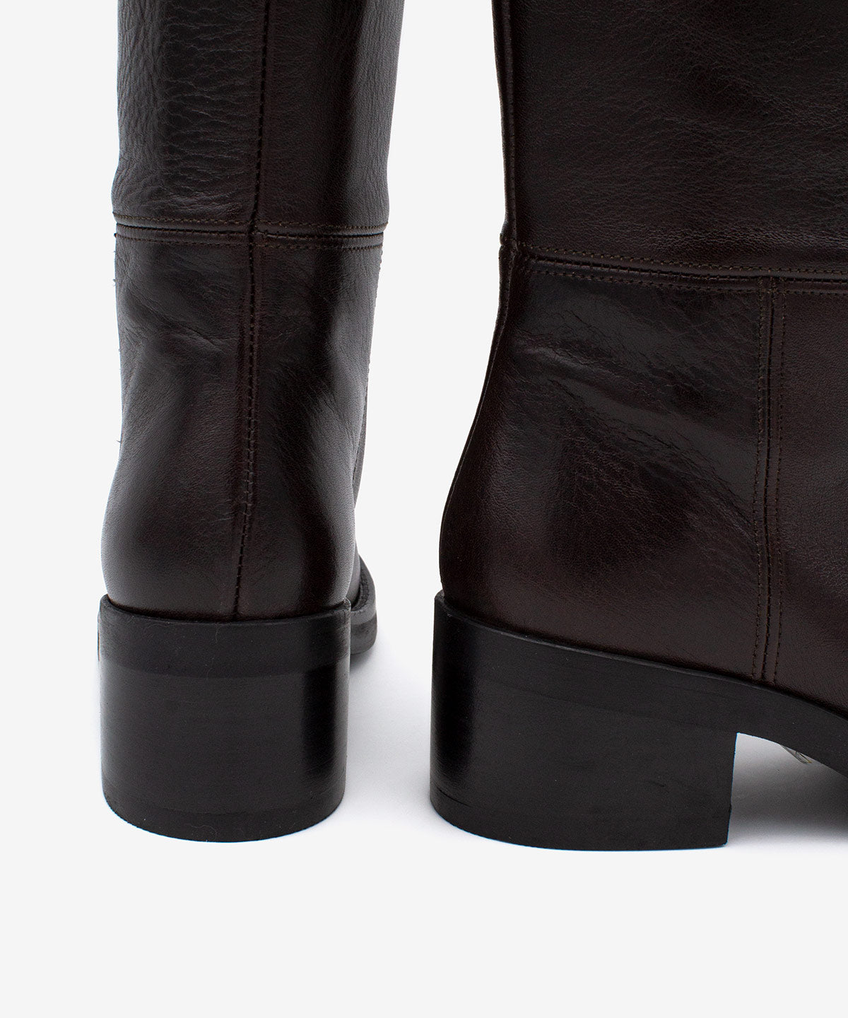 ICITA – Bota de caña alta con suela ancha y tacón cómodo de piel natural – marrón oscuro – Talla 40 – Ángel Alarcón