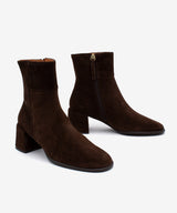YTIMIA – Botín cómodo de mujer tacón ancho en serraje - Zapatos m. oscuro - Zapatos de mujer Ángel Alarcón - Women Shoes 2026