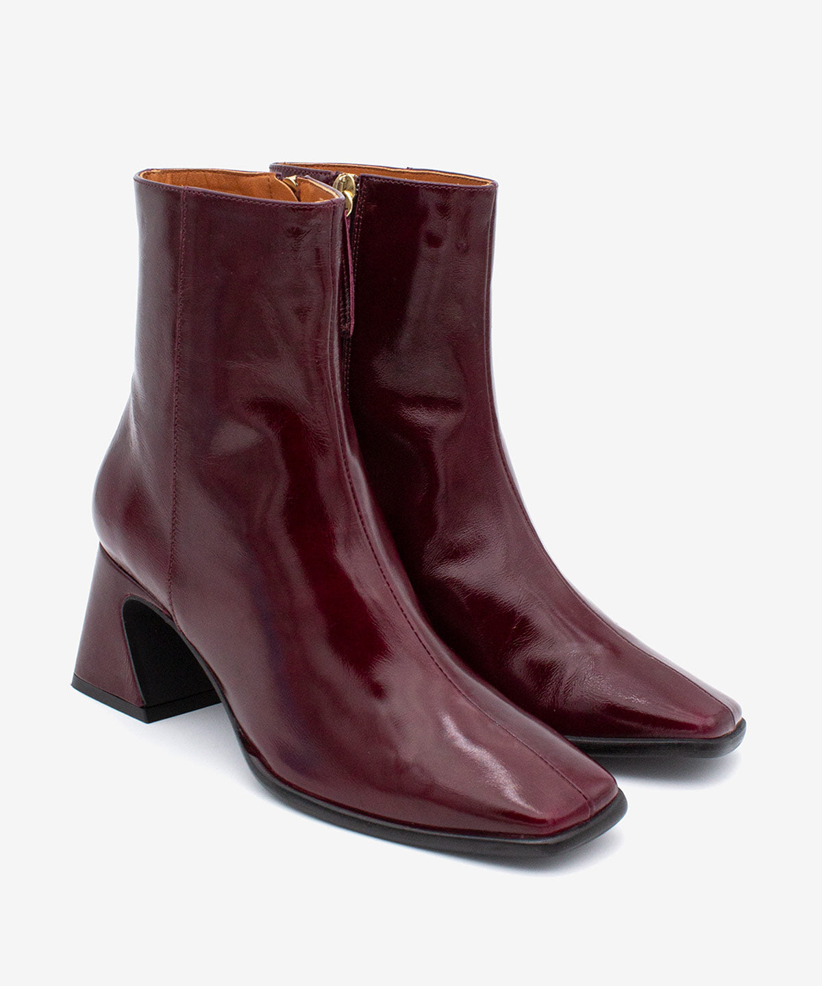DREMIA – Botín de mujer con tacón ancho de piel brillante – Talla 38 – Ángel Alarcón