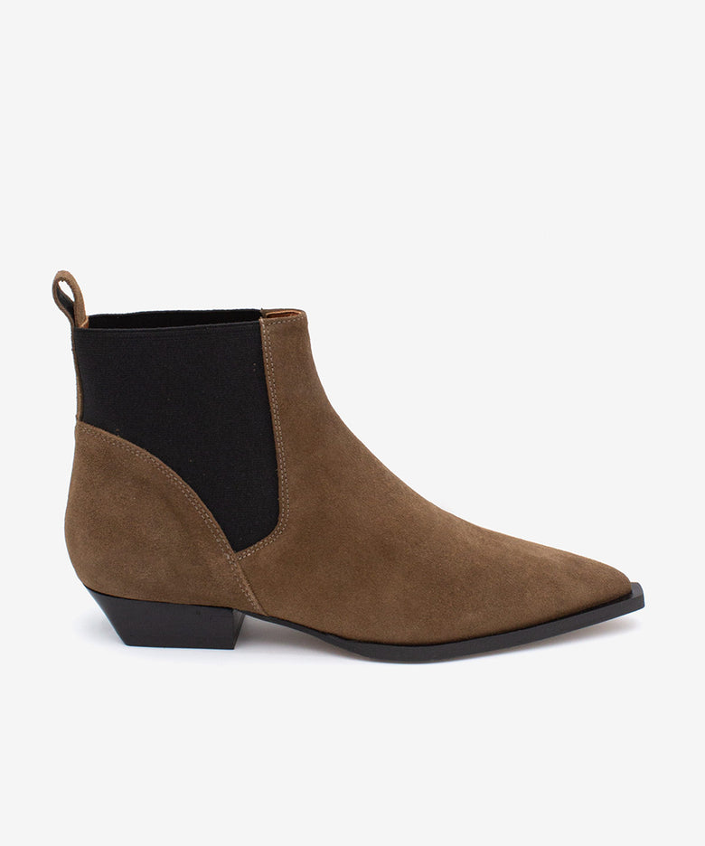 NEGADE – Botín de mujer tipo Chelsea con elástico lateral en piel – negro – Talla 36 – Ángel Alarcón