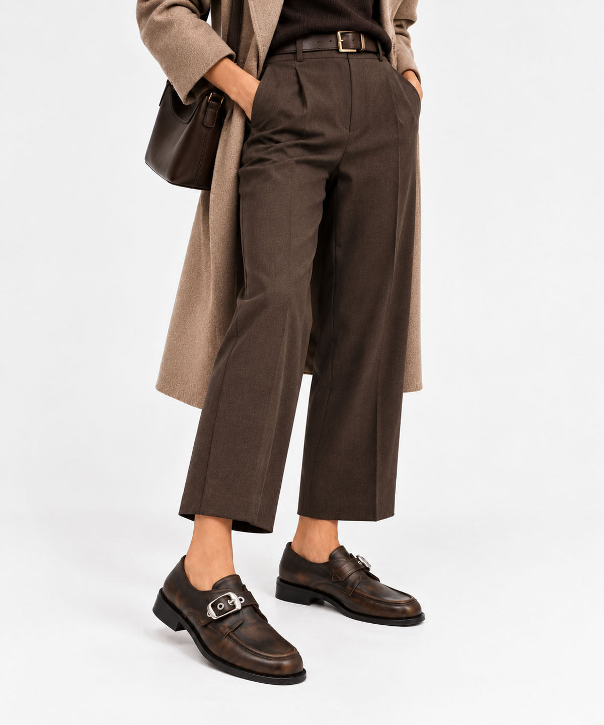 GISELLE - Mocasín de tacón bajo con hebilla en piel cepillada - Zapatos taupe - Zapatos de mujer Ángel Alarcón - Women Shoes 2026
