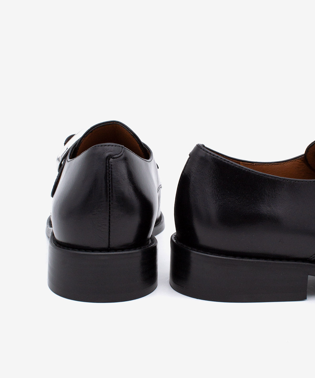 GISELLE - Mocasín de tacón bajo con hebilla oversized de piel lisa - Zapatos Negros - Zapatos de mujer Ángel Alarcón - Women Shoes 2026