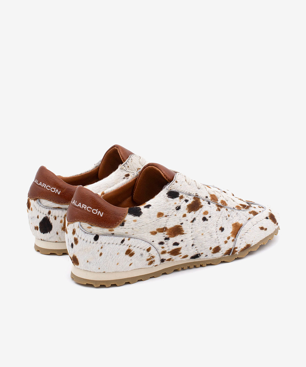 KESIA - Sneakers de mujer cómodos y elegantes de pelo print vaquita – Talla 39 – Ángel Alarcón