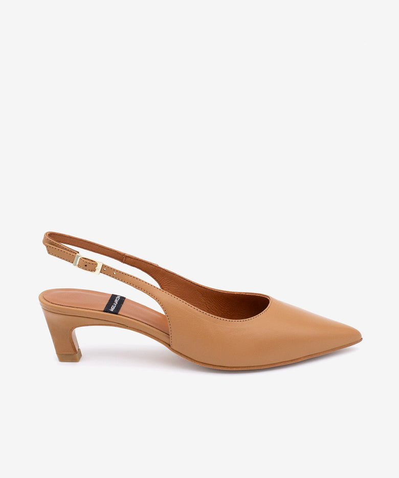 SUZANNE – Salón destalonado con tacón bajo de piel grano suave – blanco – Talla 38 – Ángel Alarcón