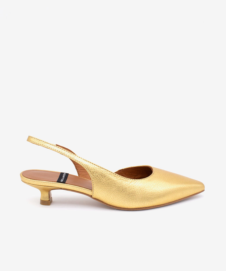 FABIANA – Salón destalonado con tacón bajo - Zapatos oro - Zapatos de mujer Ángel Alarcón - Women Shoes 2026