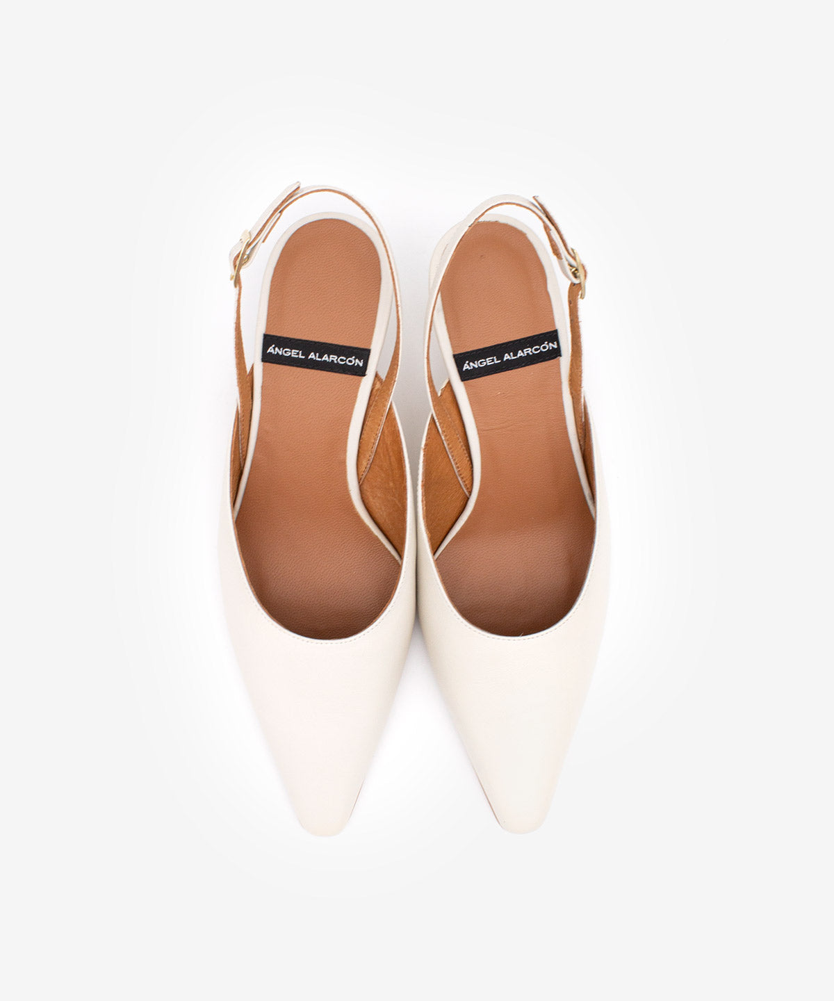 CARLA - Salón destalonado de mujer con tacón bajo de vestir de piel grano suave - Zapatos blancos - Zapatos de mujer Ángel Alarcón - Women Shoes 2026