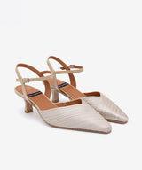 EMILIA – Salón con talón descubierto sujeto al tobillo con tacón bajo – beige – Talla 38 – Ángel Alarcón