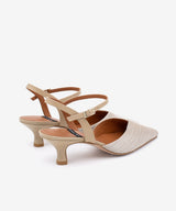 EMILIA – Salón con talón descubierto sujeto al tobillo con tacón bajo – beige – Talla 39 – Ángel Alarcón