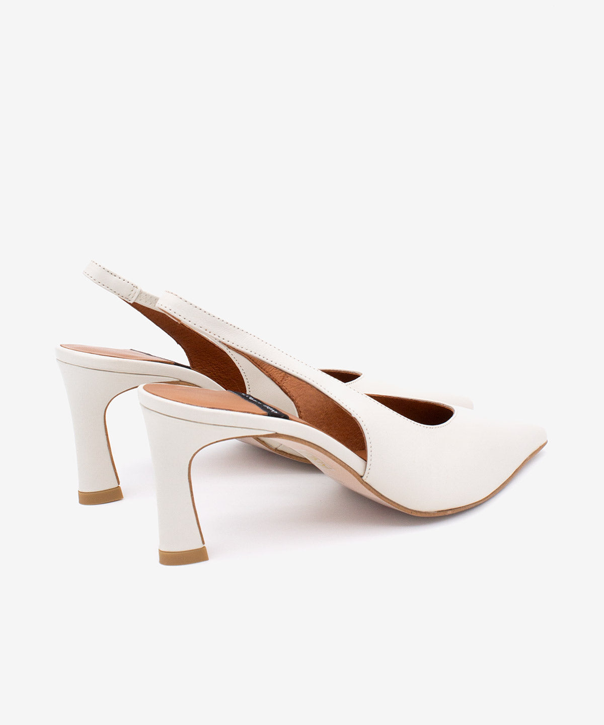 NARA – Stiletto destalonado con tacón alto de piel suave – Talla 38 – Ángel Alarcón