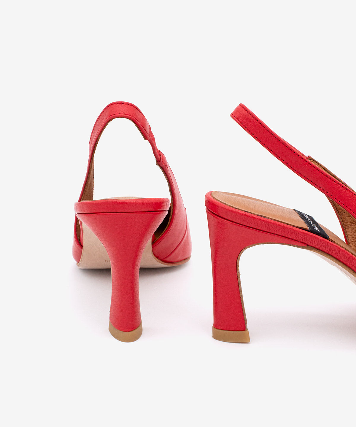 NARA – Stiletto destalonado con tacón alto de piel suave – Talla 39 – Ángel Alarcón