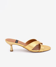 ELODIA – Mules de tacón fino cómodo con pala cruzada de piel metalizada – oro – Talla 37 – Ángel Alarcón