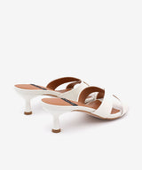 ELODIA – Mules de tacón fino cómodo con pala cruzada de piel suave – blanco – Talla 37 – Ángel Alarcón
