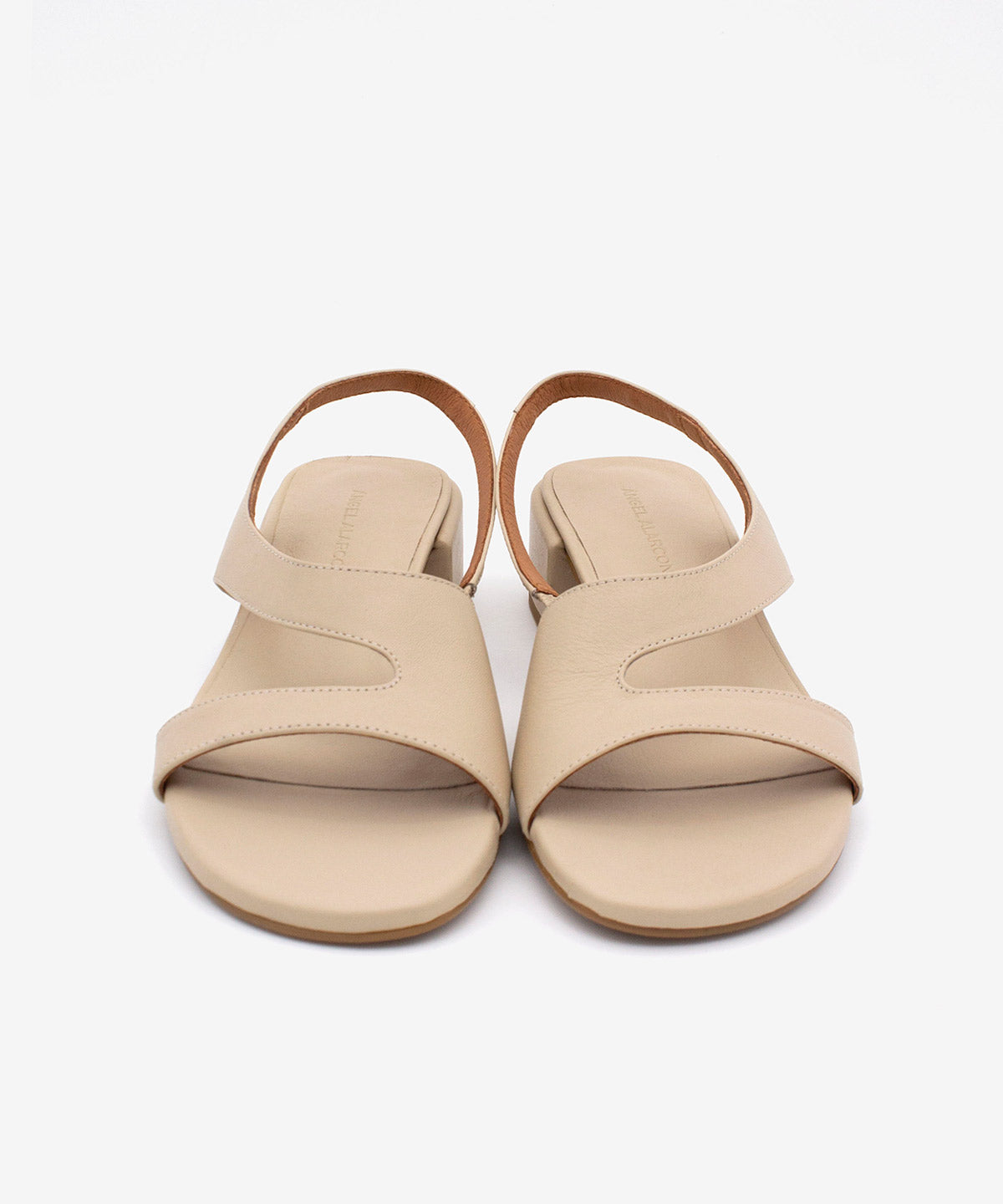 BASILIA – Sandalia de piel cómoda - Zapatos Negros - Zapatos de mujer Ángel Alarcón - Women Shoes 2026