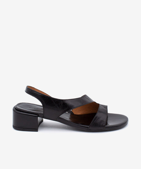 BASILIA – Sandalia de piel cómoda de piel texturizada - Zapatos Negros - Zapatos de mujer Ángel Alarcón - Women Shoes 2026