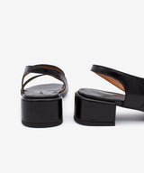 BASILIA – Sandalia de piel cómoda de piel texturizada - Zapatos Negros - Zapatos de mujer Ángel Alarcón - Women Shoes 2026