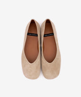 SAMANTA – Bailarina de mujer plana y cómoda de serraje – beige – Talla 38 – Ángel Alarcón