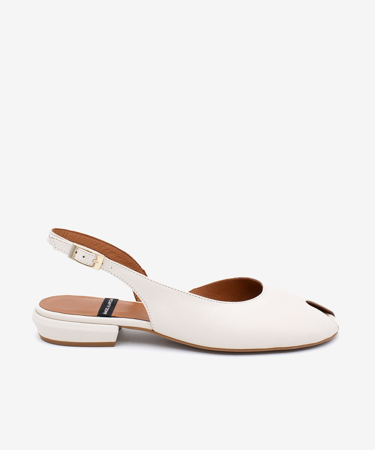 MATILDE – Bailarina destalonada peep toe de piel grano suave - Zapatos blancos - Zapatos de mujer Ángel Alarcón - Women Shoes 2026
