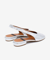 5654330