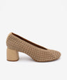 ESTER – Salón de mujer de trenzado elástico con tacón cómodo y piel - Zapatos color camel - Zapatos de mujer Ángel Alarcón - Women Shoes 2026