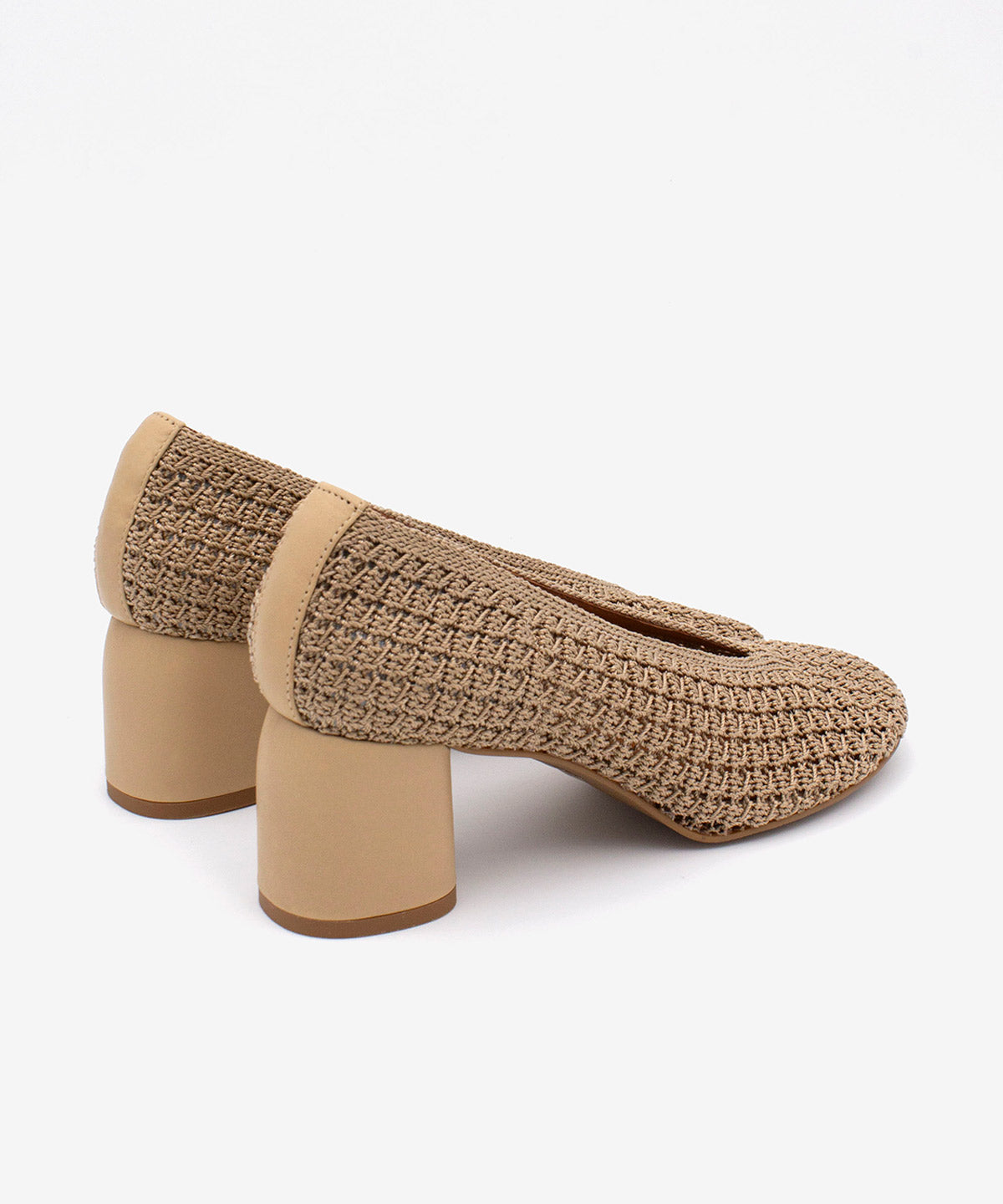 ESTER – Salón de mujer de trenzado elástico con tacón cómodo y piel - Zapatos color camel - Zapatos de mujer Ángel Alarcón - Women Shoes 2026