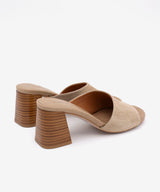 PATRIZIA – Mule con tacón alto ancho efecto madera de serraje – taupe – Talla 36 – Ángel Alarcón