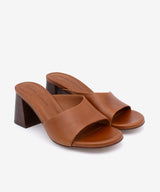 PATRIZIA – Mule de piel natura con tacón alto ancho efecto madera – marrón – Talla 37 – Ángel Alarcón