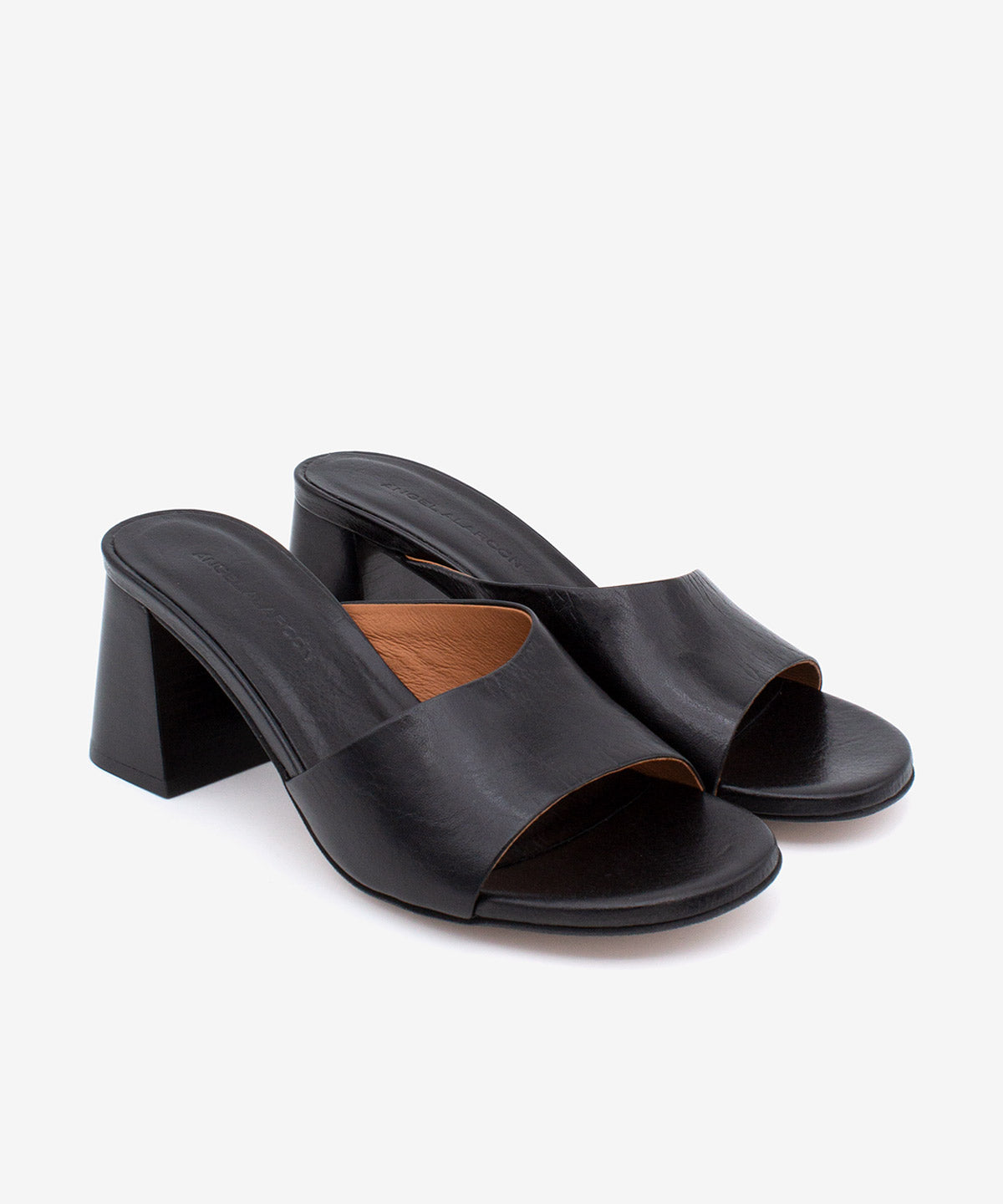 PATRIZIA – Mule de piel natura con tacón alto ancho efecto madera – negro – Talla 39 – Ángel Alarcón