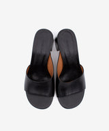 PATRIZIA – Mule de piel natura con tacón alto ancho efecto madera – negro – Talla 39 – Ángel Alarcón