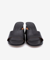 PATRIZIA – Mule de piel natura con tacón alto ancho efecto madera – negro – Talla 40 – Ángel Alarcón
