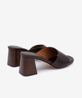 PATRIZIA – Mule de piel natura con tacón alto ancho efecto madera – marrón oscuro – Talla 36 – Ángel Alarcón