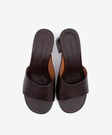 PATRIZIA – Mule de piel natura con tacón alto ancho efecto madera – marrón oscuro – Talla 37 – Ángel Alarcón