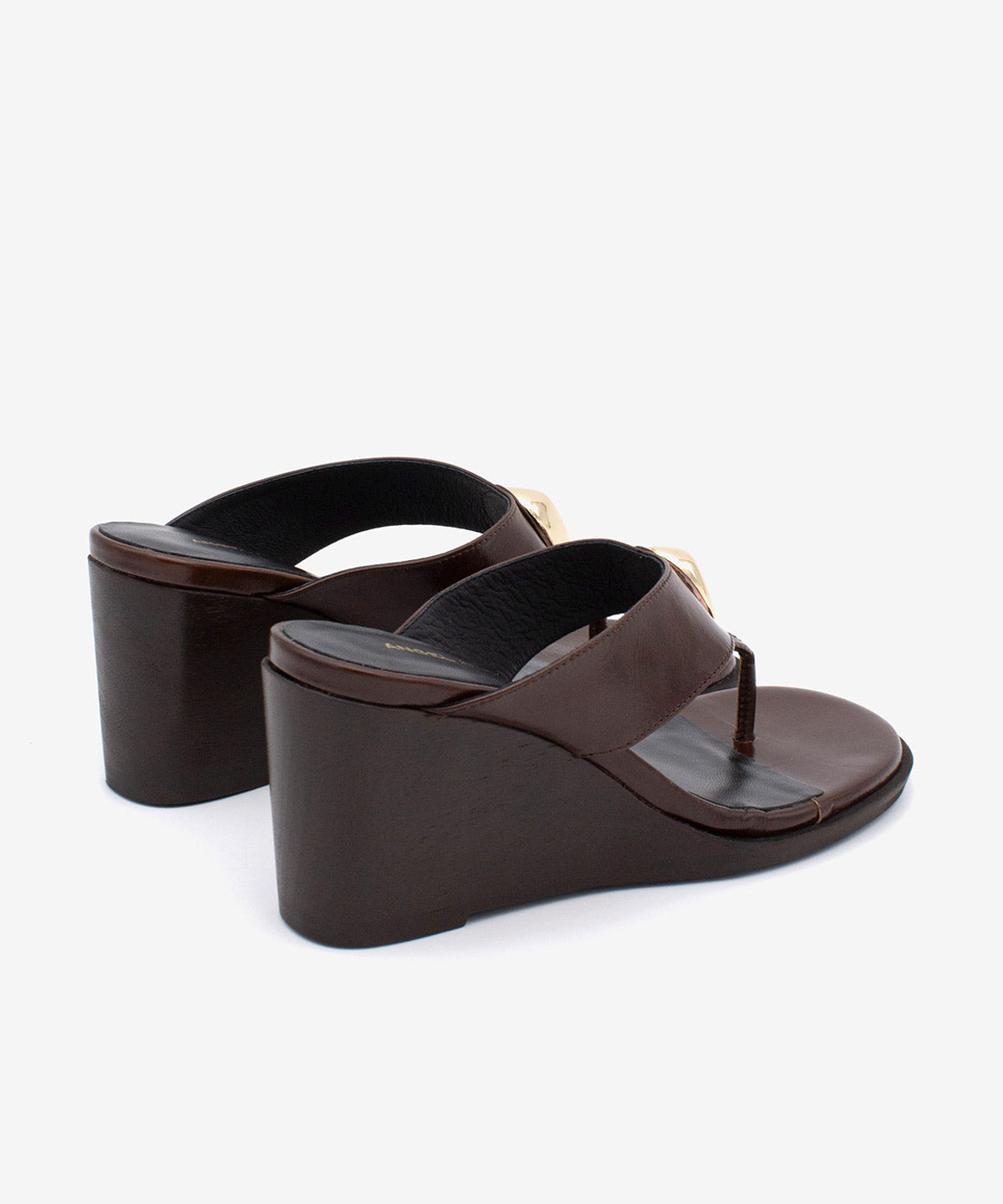 CITA – Sandalia de dedo de mujer con cuña y adorno metálico de piel texturizada - Zapatos m. oscuro - Zapatos de mujer Ángel Alarcón - Women Shoes 2026