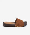 CLOE - Sandalia mule de serraje con suela de madera de Ante suede - Zapatos marrones - Zapatos de mujer Ángel Alarcón - Women Shoes 2026