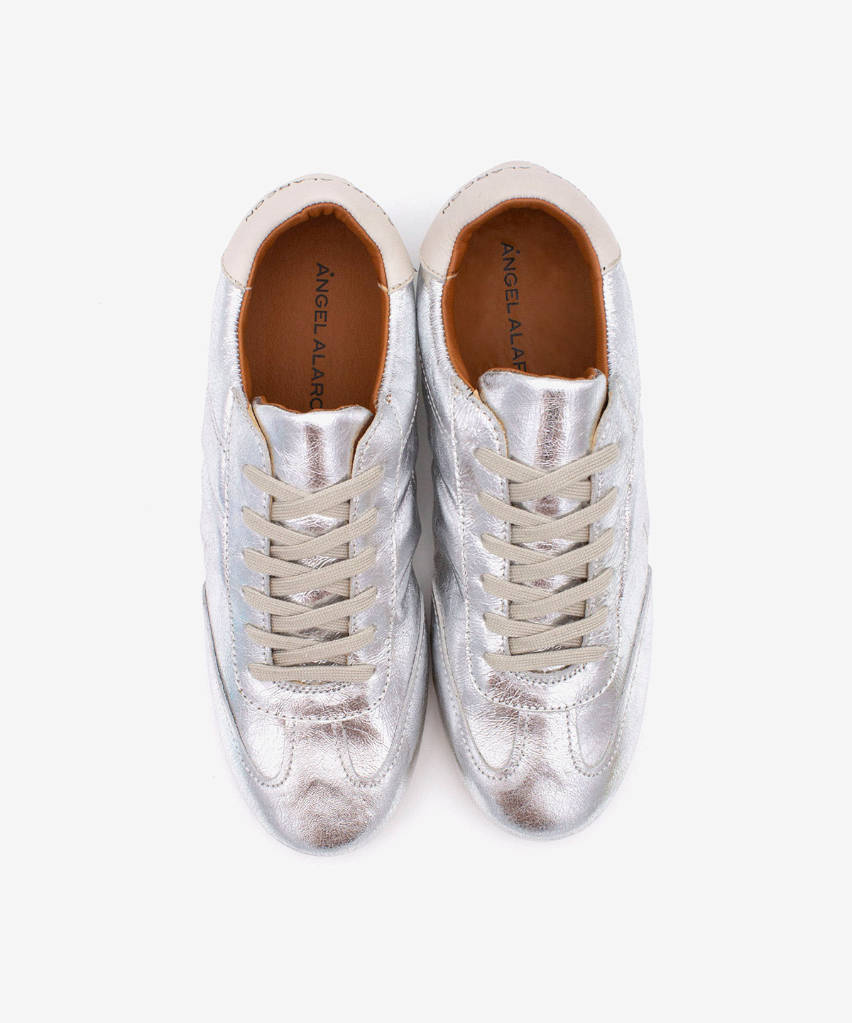 KESIA – Sneakers de piel metalizada con suela dentada – plata – Talla 38 – Ángel Alarcón
