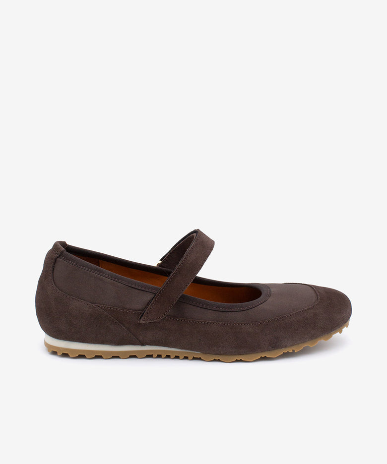 GINNA – Merceditas deportivas con cuña cómoda de serraje – marrón oscuro – Talla 35 – Ángel Alarcón