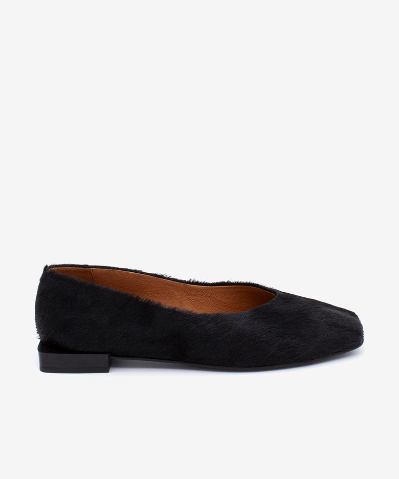 TIYU - Bailarina de puntera cuadrada básica de pelo - Zapatos Negros - Zapatos de mujer Ángel Alarcón - Women Shoes 2026