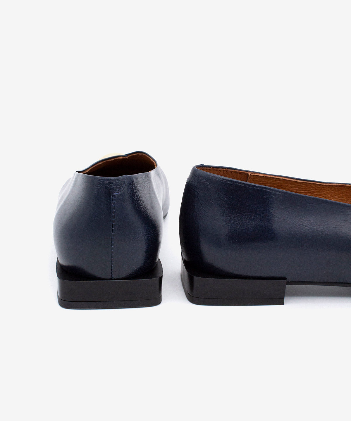 ASTRID - Salón de tacón ancho con ajuste elástico de piel texturizada - Zapatos m. oscuro - Zapatos de mujer Ángel Alarcón - Women Shoes 2026