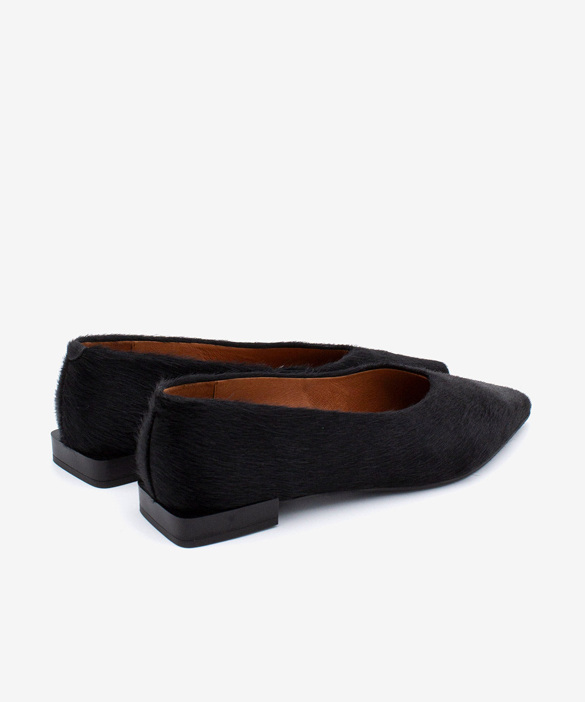 NAYU - Bailarina de puntera fina básicas de pelo poni - Zapatos Negros - Zapatos de mujer Ángel Alarcón - Women Shoes 2026