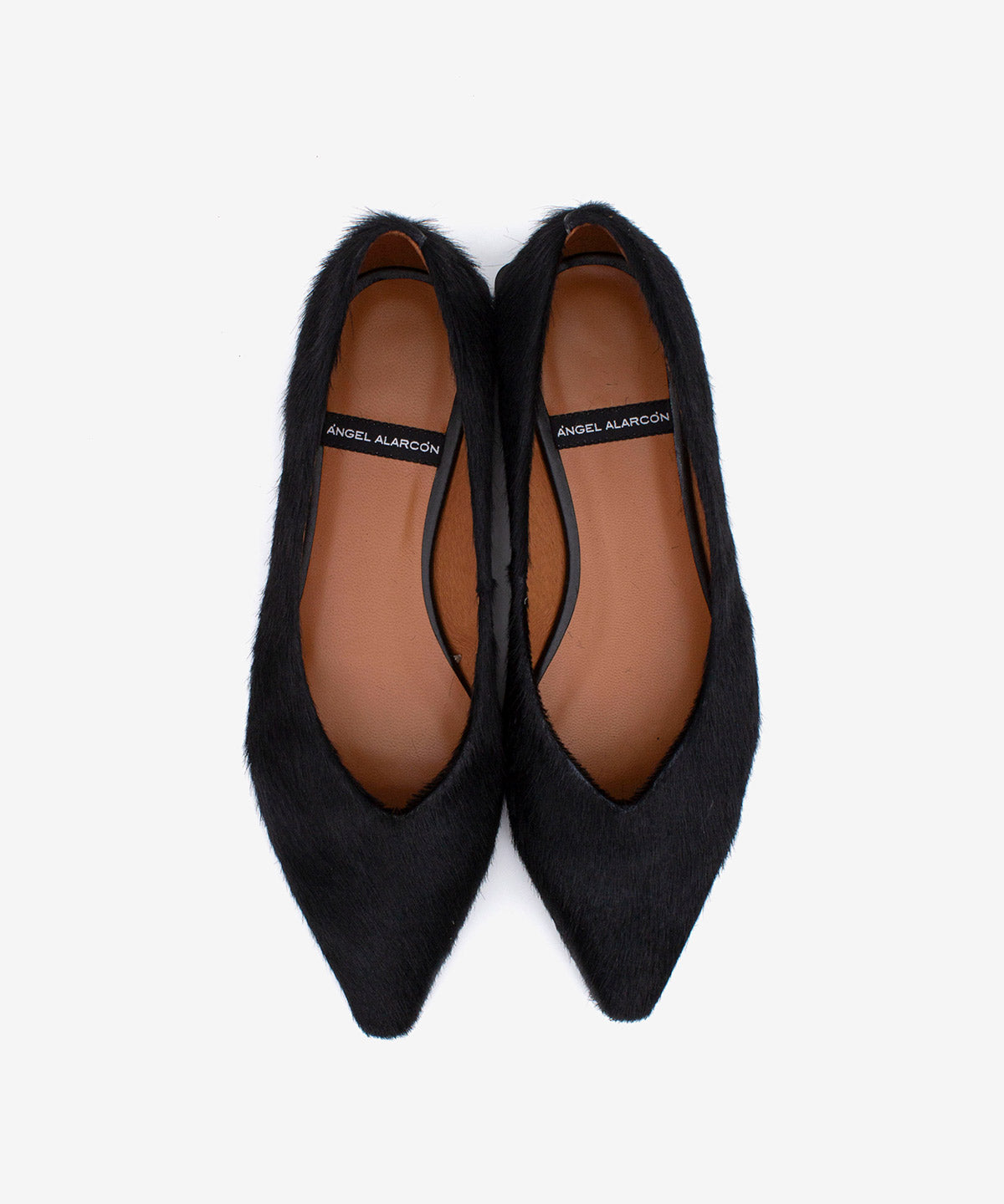 NAYU - Bailarina de puntera fina básicas de pelo poni - Zapatos Negros - Zapatos de mujer Ángel Alarcón - Women Shoes 2026