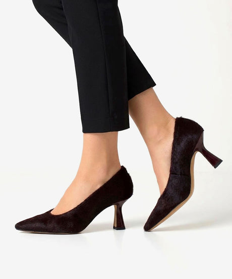 DAVINA - Estileto de mujer cómodo con tacón alto de pelo poni - Zapatos burdeos - Zapatos de mujer Ángel Alarcón - Women Shoes 2026