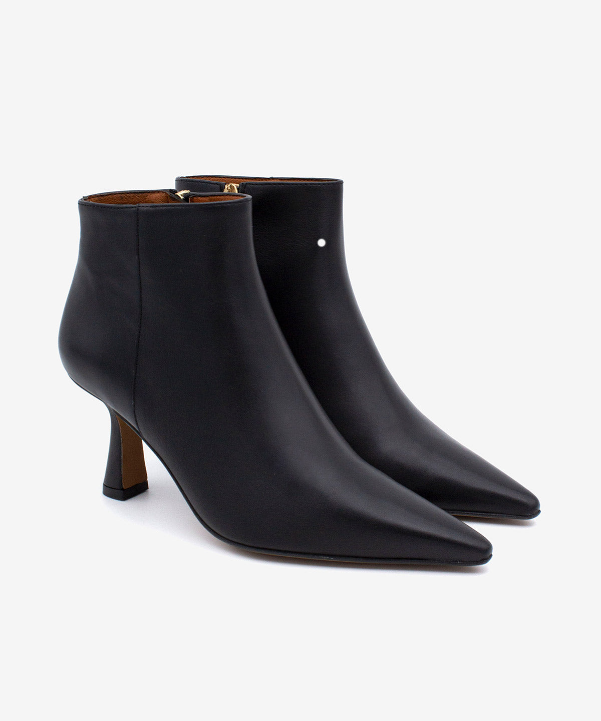 KAYLA - Botín de tacón alto con puntera fina en piel lisa - Zapatos Negros - Zapatos de mujer Ángel Alarcón - Women Shoes 2026