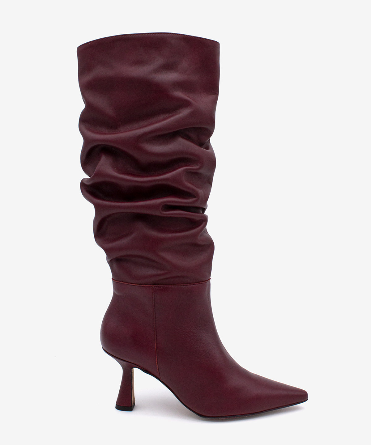 KEIRA - Bota alta de caña fruncida con tacon alto en piel suave - Zapatos burdeos - Zapatos de mujer Ángel Alarcón - Women Shoes 2026