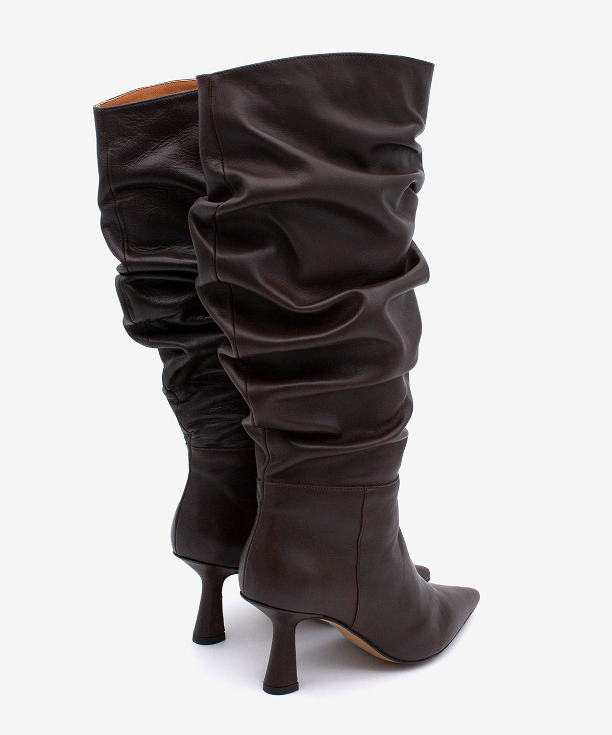 KEIRA - Bota alta de caña fruncida con tacon alto en piel suave - Zapatos Negros - Zapatos de mujer Ángel Alarcón - Women Shoes 2026