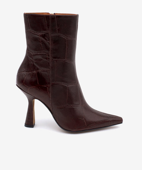 MIRIAM - Botín de tacón muy alto con puntera fina en piel print croco - Zapatos m. oscuro - Zapatos de mujer Ángel Alarcón - Women Shoes 2026