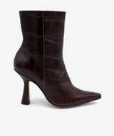 MIRIAM - Botín de tacón muy alto con puntera fina en piel print croco - Zapatos m. oscuro - Zapatos de mujer Ángel Alarcón - Women Shoes 2026