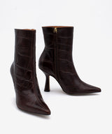 MIRIAM - Botín de tacón muy alto con puntera fina en piel print croco - Zapatos m. oscuro - Zapatos de mujer Ángel Alarcón - Women Shoes 2026